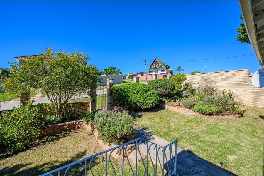 5 Bedroom Property for Sale in Newton Park Eastern Cape